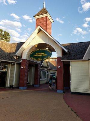 Entry to Mackinaw Crossings