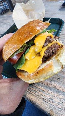 Delicious cheeseburger =)