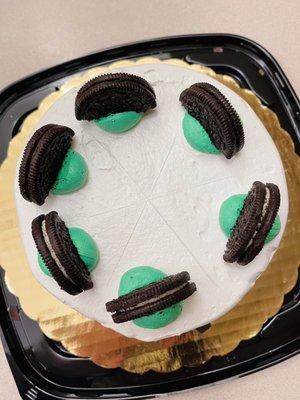 Small round mmmmmmint chip ice cream cake.