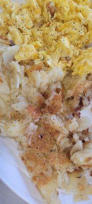 Eggs and hash browns