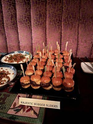 Majestic burger sliders