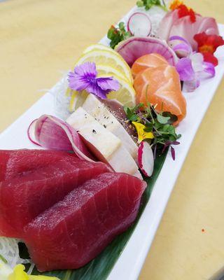 Sashimi Mix 12pc