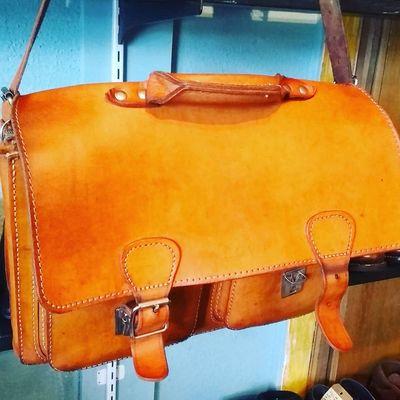 We recondition leather goods