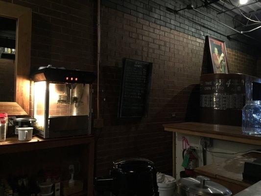 Popcorn machine and photo booth