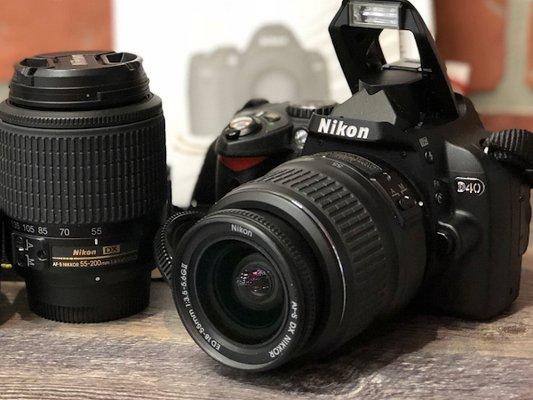 We buy or sell used-new Modern Photo & Video Equipment
​DSLR Cameras: Cannon & Nikon