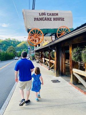 An easy stroll to the Log Cabin Pancake house. We walked to Smith & Son for supper and Walgreens for toiletries.