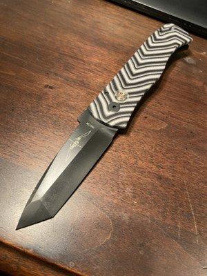 Pro-tech CQC7 with Unique Micarta top scale