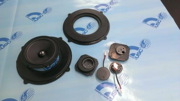 component speaker set with custom mounting baffles for C6 Corvette