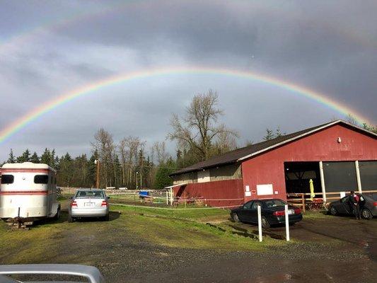 The Red Horse Farm is a picturesque facility nestled conveniently less than five minutes from Interstate 5, Highw 18 and State Route 167. We