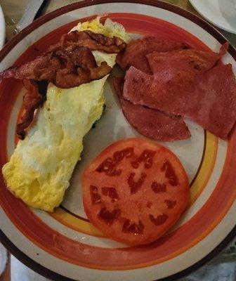 Bacon omelet with bacon and pork roll