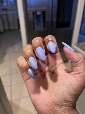 Acrylic refill short almond