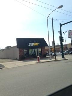 Subway -- 59 Mount Auburn Street / Route 16, Watertown                   Storefront