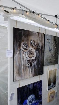 Paintings, art, and drawings in vendor booths