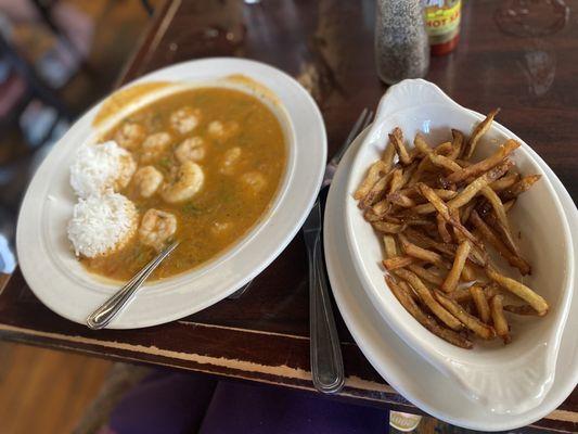 Etouffee and fries