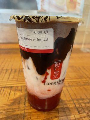 Chocolate lava strawberry Tea latte - speciality drink