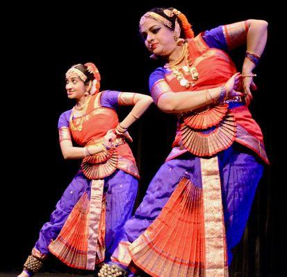 We offer weekly classes in Traditional dance forms: Kuchipudi, Bharathanatyam and Mohiniattam and Bollywood dance! Call today!