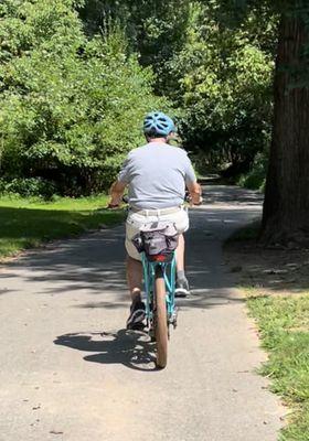 My 95 yr old dad riding The Flying Bike's Ebike.