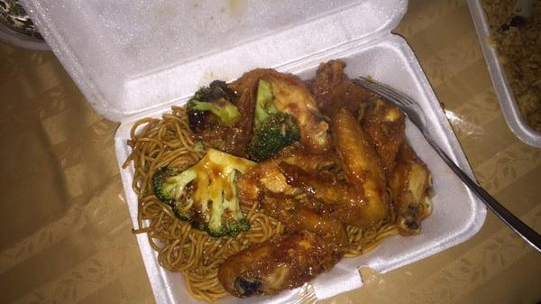 Honey Chicken Wings with Lo Mien