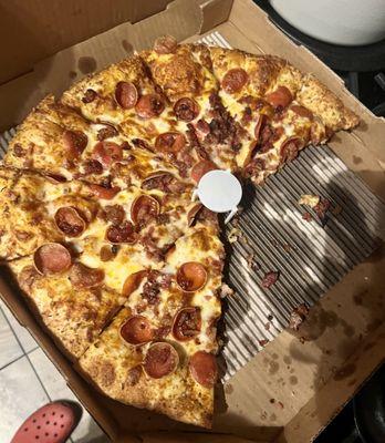 Round Table Pizza