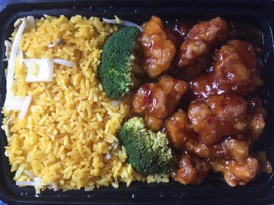 General Tso's chicken with fried rice