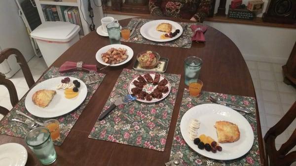 4 cheese egg dish, apple bread, potatoes, fresh fruit, guacamole relish, Yum....Trish is an amazing cook and host.