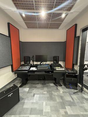 Sound engineering booth, connected to an adjacent music booth