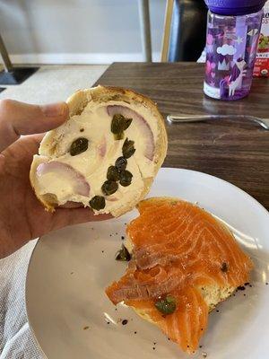 Smoked salmon bagel