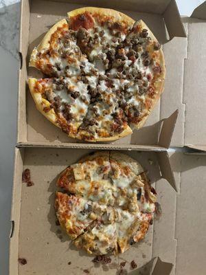 One small regular crust pizza compared to the small gluten free pizza.