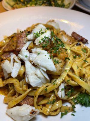 Cajun shrimp and crab linguine