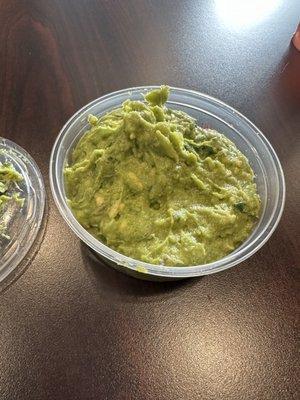 Guacamole (8oz) and Chips