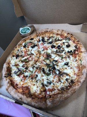 Chicken veggie pizza