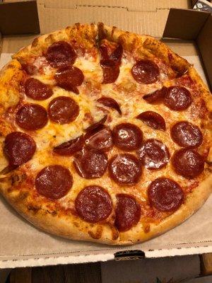 Pretty darn righteous pepperoni pie!