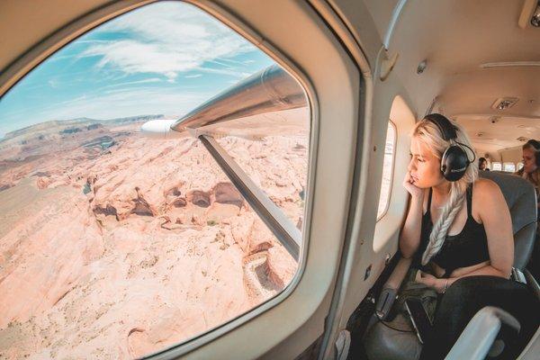 Monument Valley Tours, window seats for everyone!