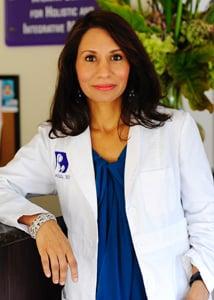 Dr. Tasneem Bhatia (Dr. Taz), founder/medical director of ACHIM. A contributor and monthly columnist for the Prevention Magazine