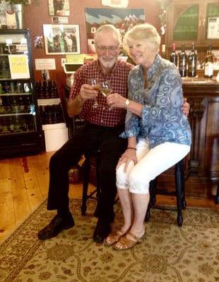 Jim & Jeanne of Caprice Vineyards pose for Whitman Parker as he prepares for the shot.