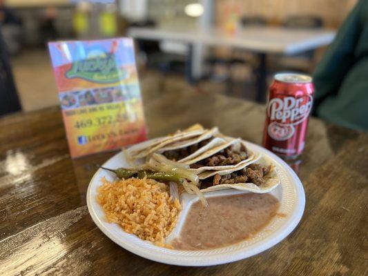 Tacos w Chile's torrados