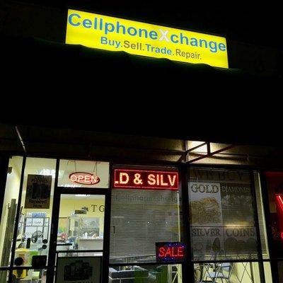 Come on in and buy with confidence at The CellphoneXchange!! Where we have all the phones you are looking for, at the BEST prices!