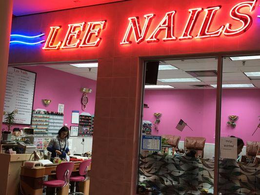 Lee Nails In Cape Cod Mall