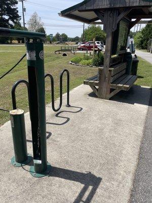 Bike lockup and benches at the beginning/end of trail.