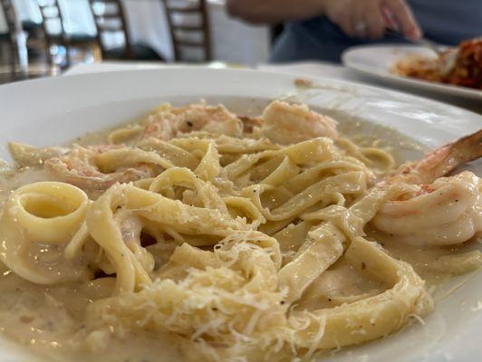 Fettuccine Alfredo