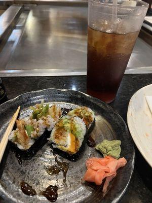 Shrimp tempura with avocado and cream cheese. After three bites, I thought to take a pic. It was so delicious! Sushi Appetizer