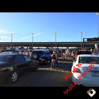 The guy on the bike thinks he's entitled... Border patrol made him parked for further inspections!! Haha, I love my country!!!