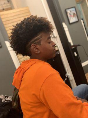 Cuts and parts and curls.. hair by Jazzee