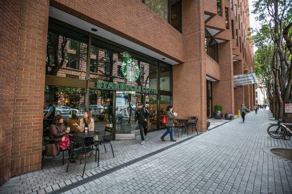 Starbucks Entrance at Pacific Workplaces Building San Francisco