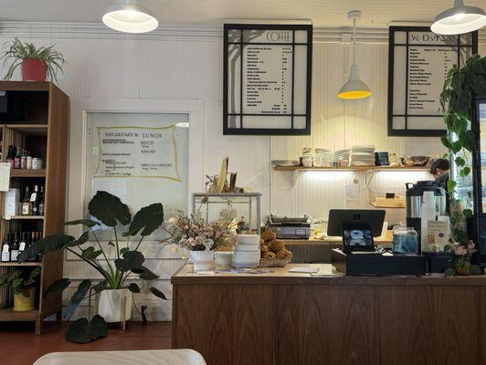 Cozy interior for slow morning coffee and breakfast.