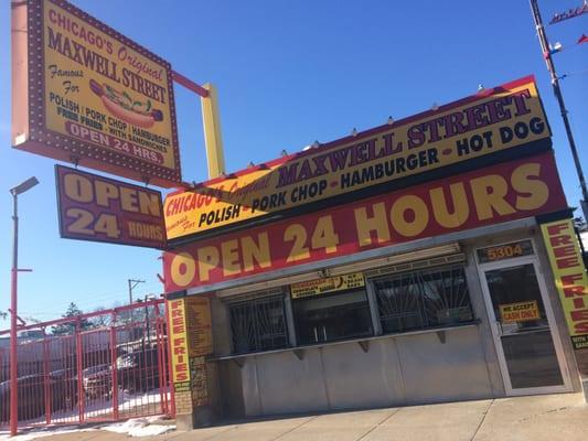 Outside the best Hotdog joint in Chicago! Great food & great service!