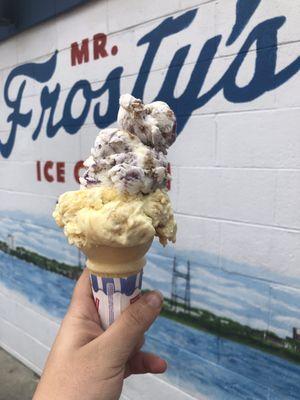 Blueberry Crumble and Summer Time Lemon Lime in a cone