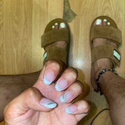 they did my nails perfectly both my toes & fingers, theyre so sweet and thoughtful. I love going to them to get a mani & pedi.