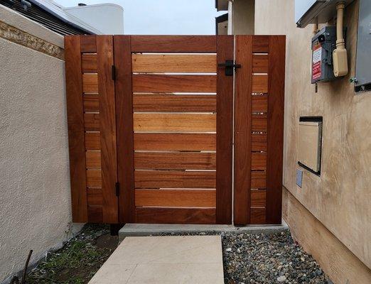 Mahogany- oiled finished