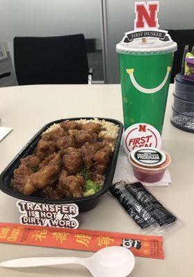 General Tao's Chicken with Fried Rice and a Lg SF Pepsi.